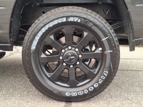 New 2026 RAM 3500 Big Horn AWD/4WD image 11