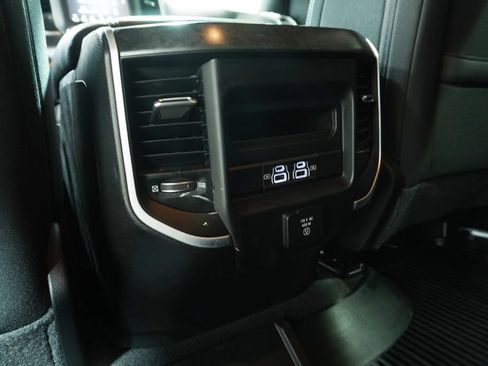 Used 2021 RAM 1500 Big Horn AWD/4WD image 15