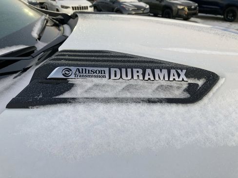 Used 2025 Chevrolet Silverado 3500 LT w/ All Star Edition image 9