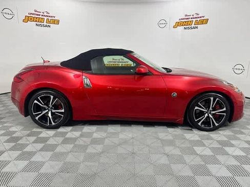 Used 2018 Nissan 370Z Touring Sport image 13