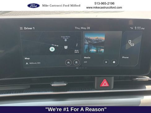 Used 2026 Kia Carnival SX w/ SX Dark Edition Package FWD image 17