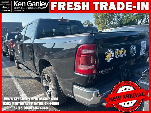 Used 2024 RAM 1500 Laramie AWD/4WD image 7