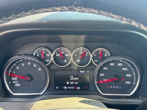 Used 2019 Chevrolet Silverado 1500 LT Trail Boss AWD/4WD image 13