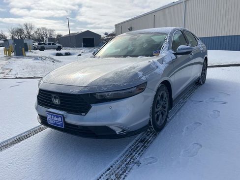 Used 2024 Honda Accord EX-L image 8