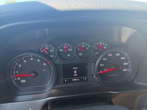Used 2020 Chevrolet Silverado 1500 Custom w/ Custom Value Package RWD image 21