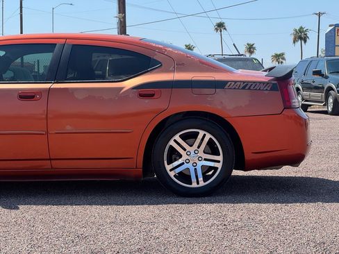 Used 2006 Dodge Charger R/T RWD image 5