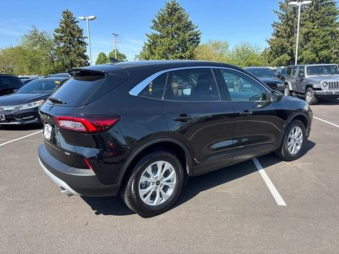 Used 2023 Ford Escape Active FWD image 29