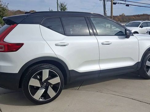 New 2026 Volvo EX40 Plus w/ Climate Package image 7