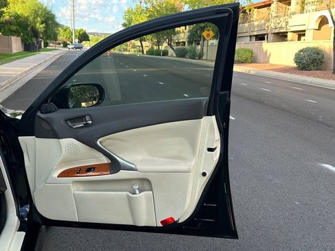 Used 2009 Lexus IS 250 image 42