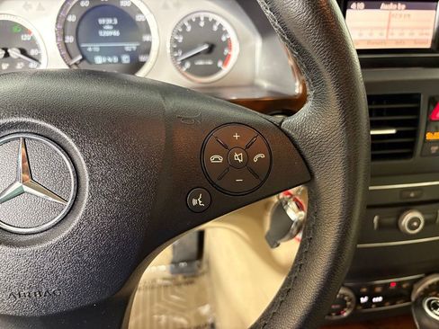 Used 2010 Mercedes-Benz GLK 350 2WD image 20