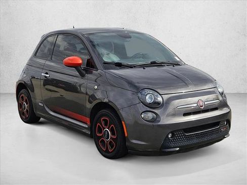 Used 2014 FIAT 500 e w/ Esport Package image 3