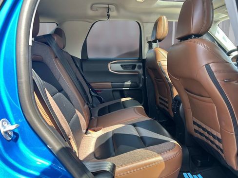 Used 2025 Ford Bronco Sport Outer Banks w/ Outer Banks Tech Package+ AWD/4WD image 23