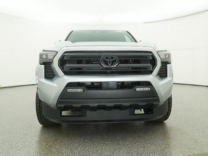 New 2025 Toyota Tacoma SR5