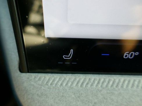 New 2025 Ford Maverick XLT w/ XLT Luxury Package image 16