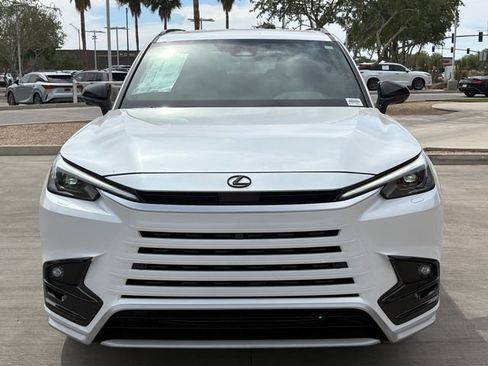 New 2026 Lexus TX 500h AWD image 6