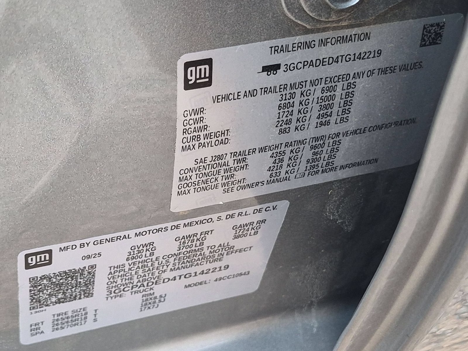 Used 2026 Chevrolet Silverado 1500 RST RWD image 34