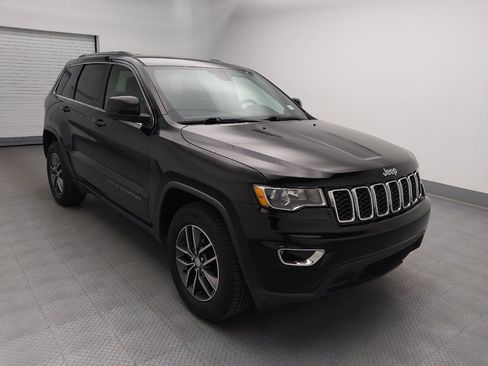 Used 2018 Jeep Grand Cherokee Laredo RWD image 13