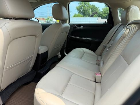 Used 2013 Chevrolet Impala LTZ FWD image 10