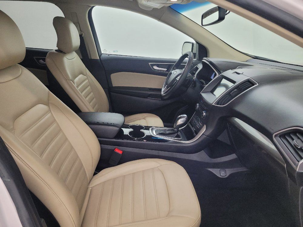 Used 2017 Ford Edge SEL w/ Equipment Group 201A AWD/4WD image 21