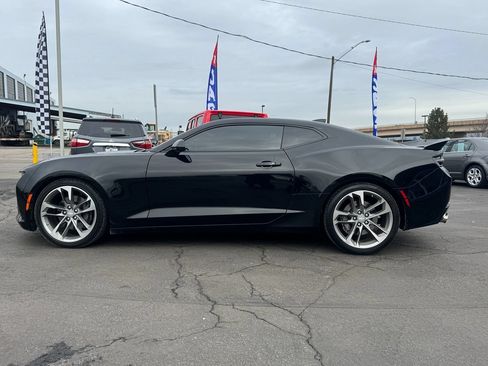 Used 2017 Chevrolet Camaro SS RWD image 7