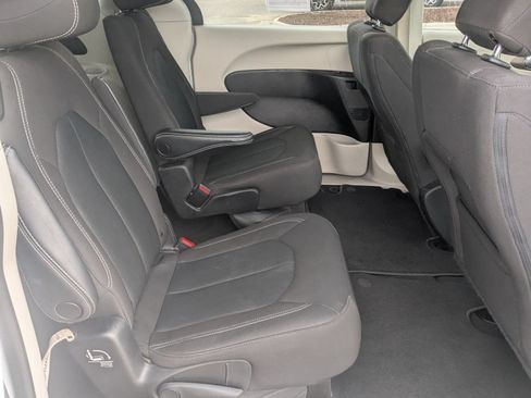 Used 2023 Chrysler Voyager LX FWD image 32