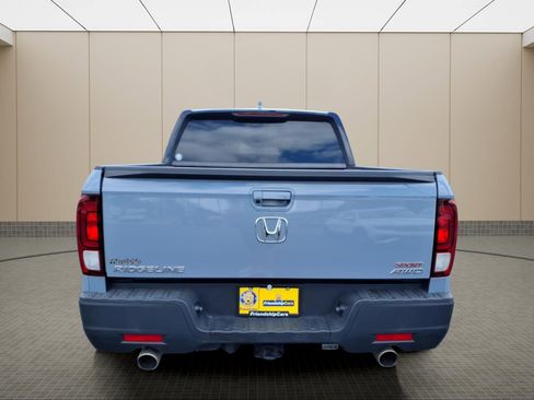 Used 2023 Honda Ridgeline Sport image 10