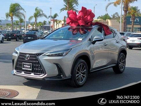 Used 2025 Lexus NX 250 FWD image 1