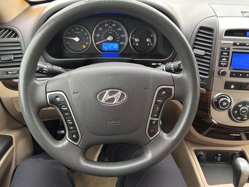 Used 2011 Hyundai Santa Fe GLS image 27