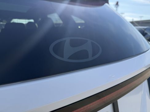 New 2026 Hyundai Tucson Limited image 8