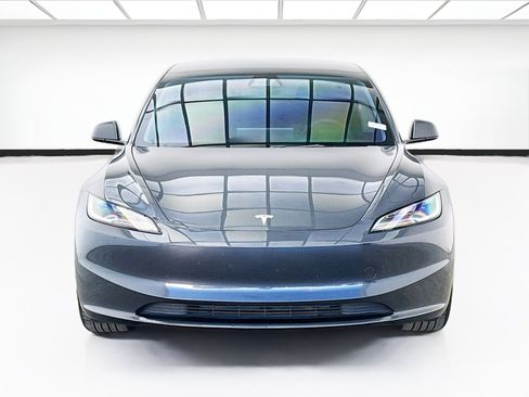 Used 2024 Tesla Model 3 Standard Range RWD image 2