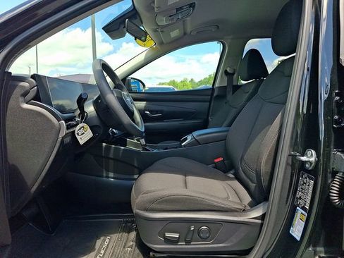 Used 2025 Hyundai Tucson SEL AWD/4WD image 13