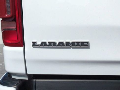 Used 2023 RAM 1500 Laramie AWD/4WD image 10