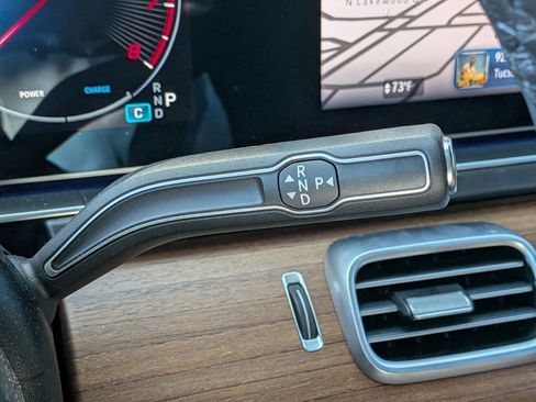 Used 2025 Mercedes-Benz GLE 450 4MATIC image 21