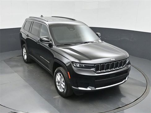 New 2025 Jeep Grand Cherokee L Laredo w/ Luxury Tech Group I image 37