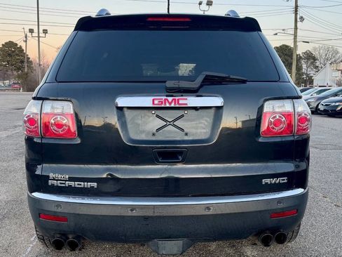 Used 2009 GMC Acadia SLT w/ Technology Package image 4