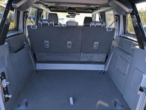 New 2025 Ford Bronco Outer Banks image 15