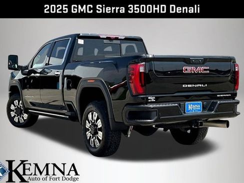 Used 2025 GMC Sierra 3500 Denali w/ Denali Reserve Package image 5