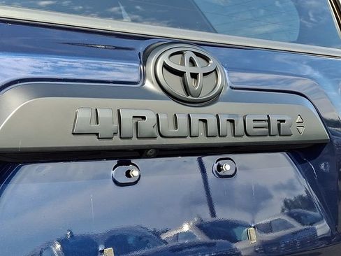 Used 2023 Toyota 4Runner TRD Off-Road Premium w/ Off Road Premium Plus Package AWD/4WD image 32