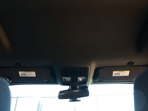 Used 2021 Dodge Challenger R/T image 30