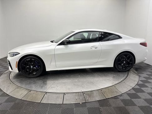 New 2026 BMW 440i xDrive Coupe w/ Premium Package image 16