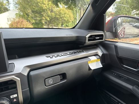 New 2025 Toyota Tacoma SR5 image 19