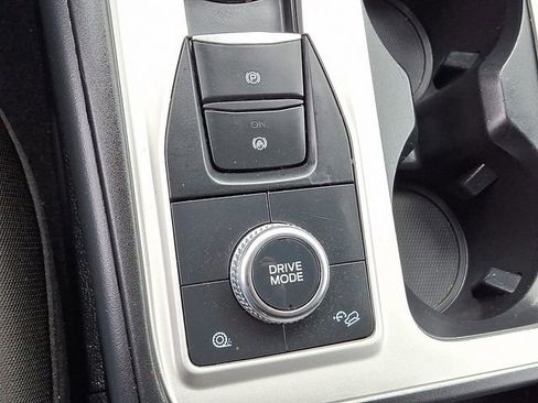 Certified 2022 Ford Explorer XLT w/ Class IV Trailer Tow Package image 26