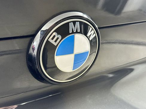 Used 2023 BMW X6 M50i w/ Executive Package image 34