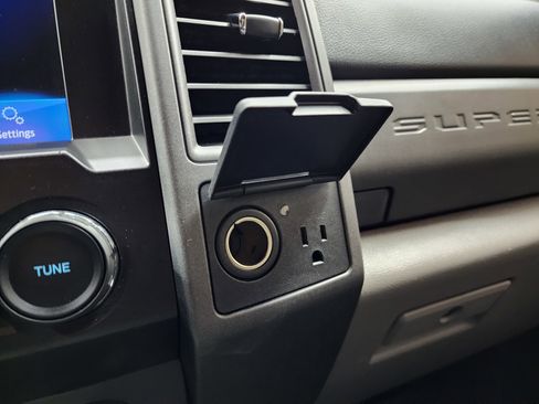 Used 2021 Ford F250 XL w/ STX Appearance Package image 47