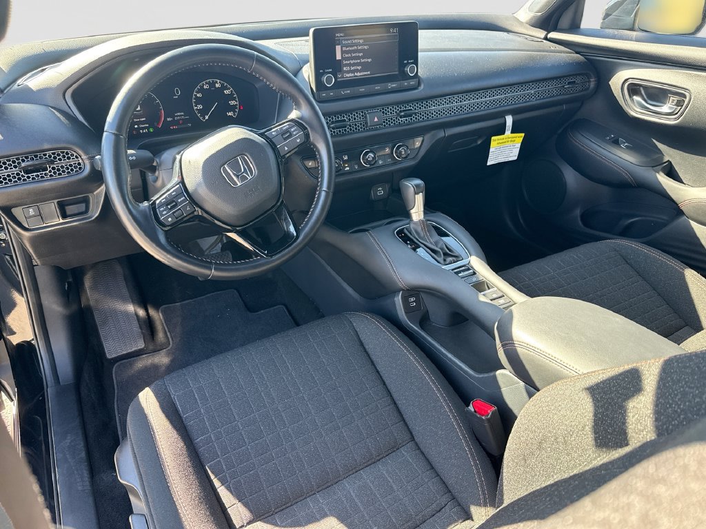 Used 2025 Honda HR-V Sport image 21