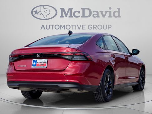 Used 2025 Honda Accord SE image 7