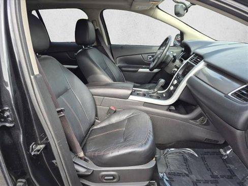 Used 2013 Ford Edge SEL FWD image 17