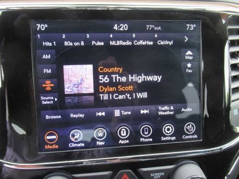 Used 2020 Jeep Grand Cherokee Limited w/ Luxury Group II AWD/4WD image 31