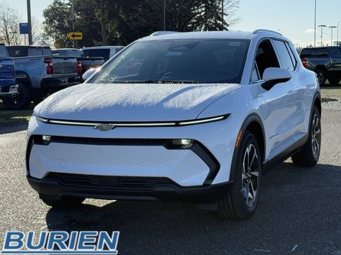 New 2026 Chevrolet Equinox EV LT image 1