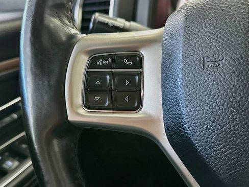 Used 2017 RAM 2500 Laramie w/ Convenience Group AWD/4WD image 25